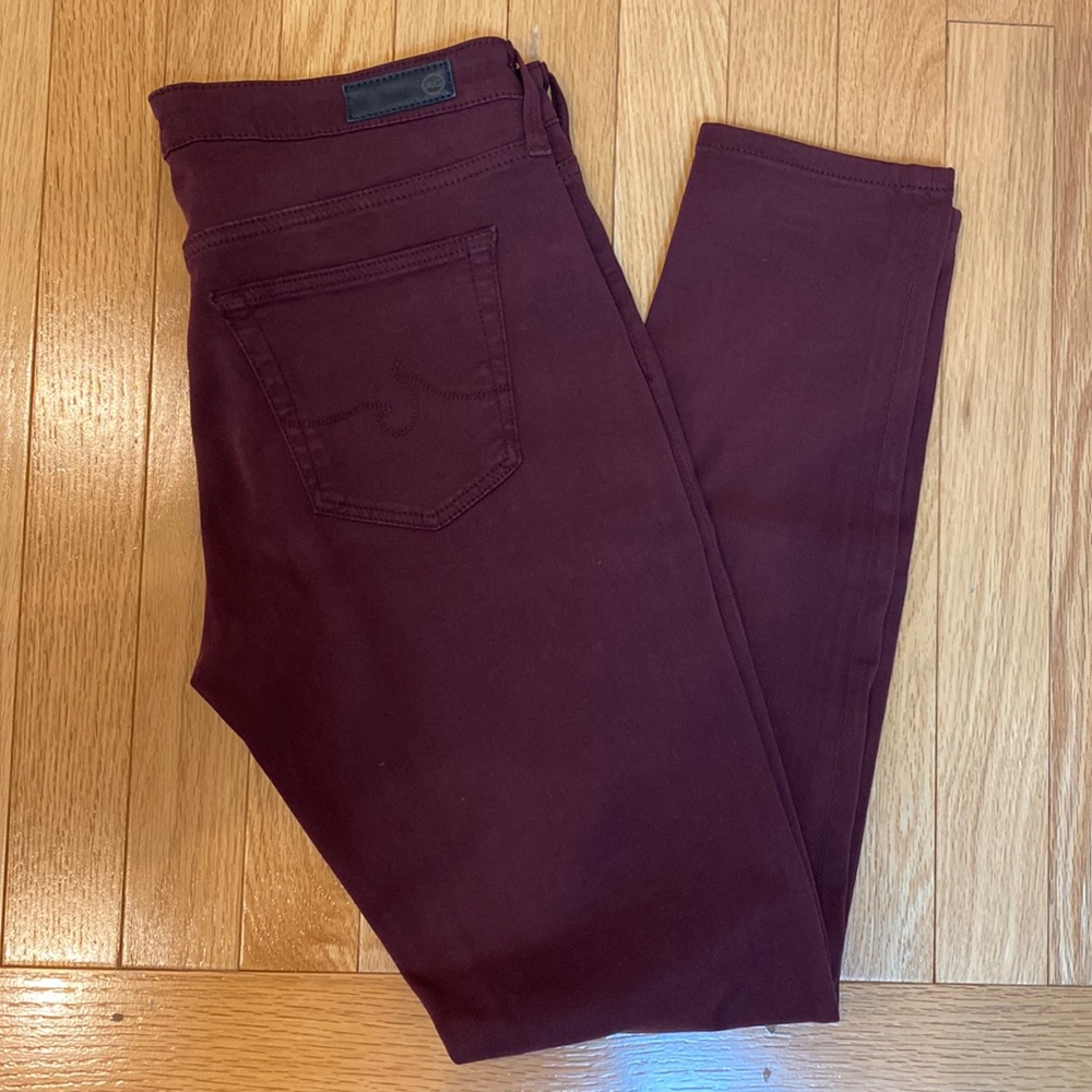 AG Jeans The legging ankle, Super skinny ankle. 27R, burgundy color.